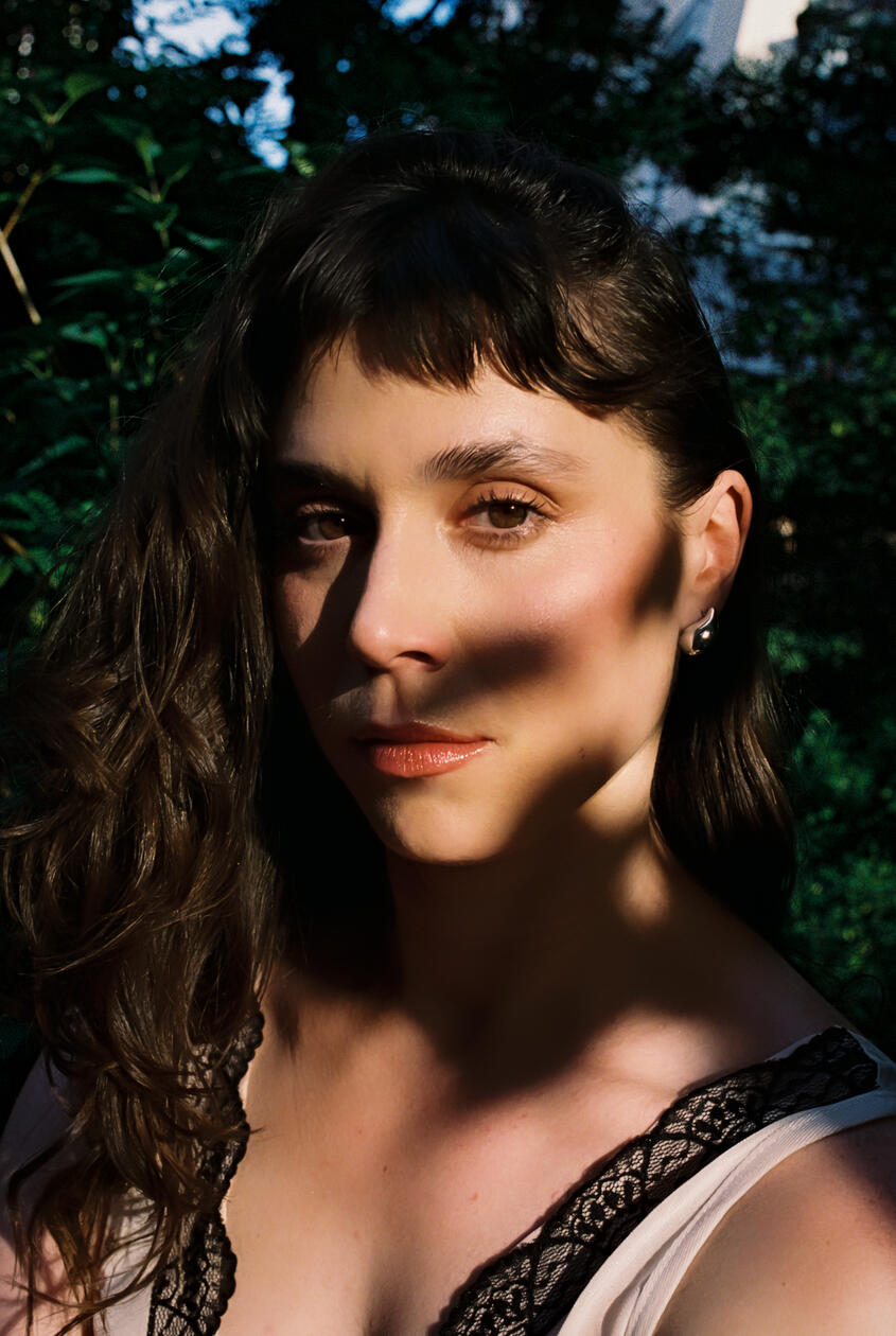 Retrato profesional de actor Madrid - Meys Takes Pics Fotografía casting Madrid Book de actor Madrid